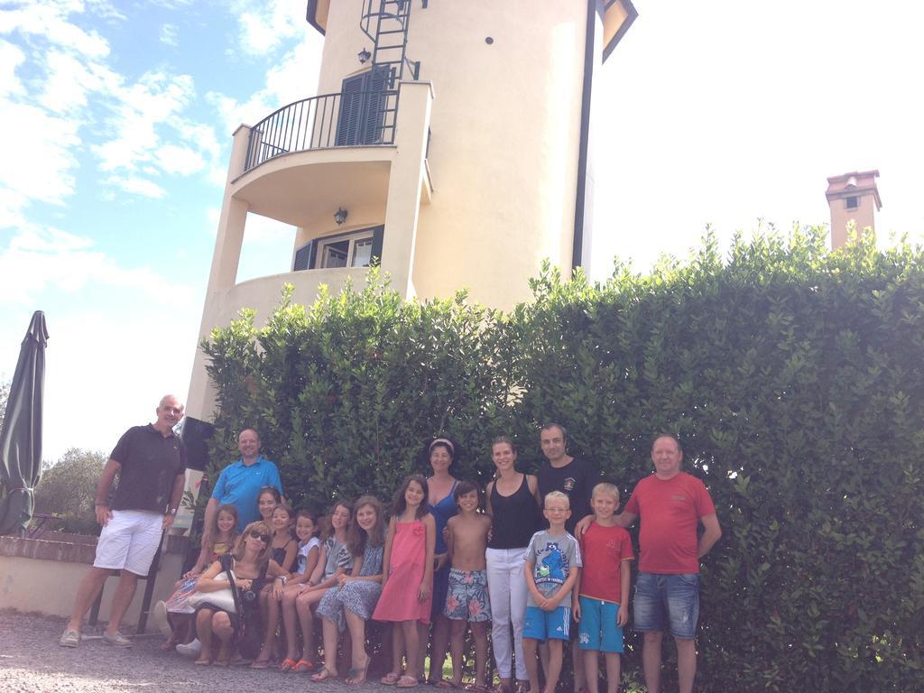 Casale Di Tormaggiore Villa And Country Suites Pomezia Exterior photo
