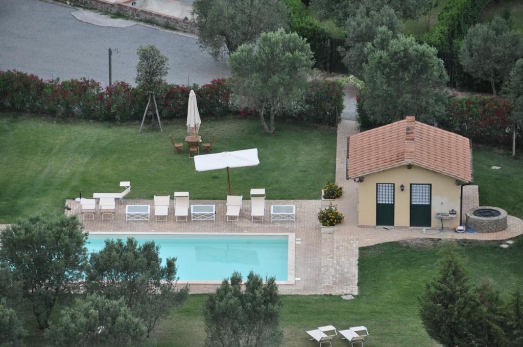 Casale Di Tormaggiore Villa And Country Suites Pomezia Exterior photo