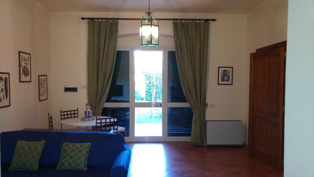 Casale Di Tormaggiore Villa And Country Suites Pomezia Exterior photo